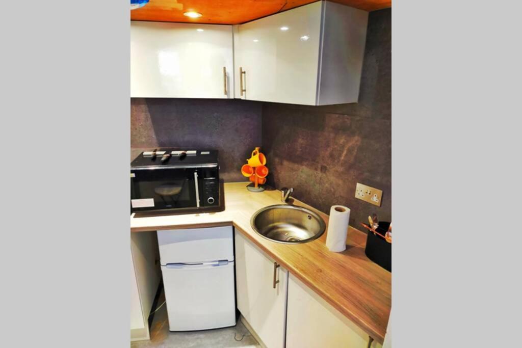 Cute & Cosy Loft-Style Studio Close To Beach Daire Bournemouth Dış mekan fotoğraf